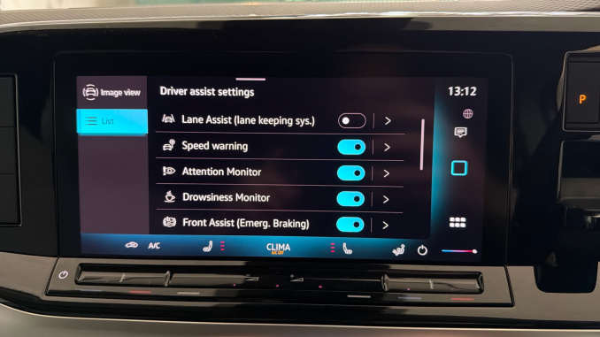 Volkswagen Multivan 1.5 TSI eHybrid Life 5dr 4MOTION DSG Estate - Image 40